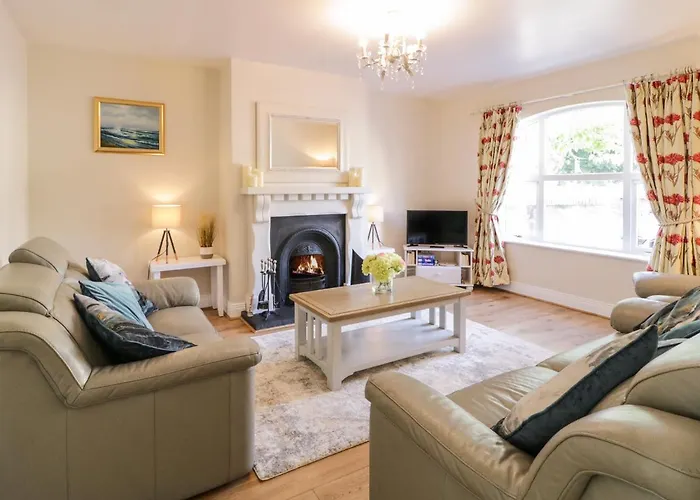 Owen Tucker View House * Ardara